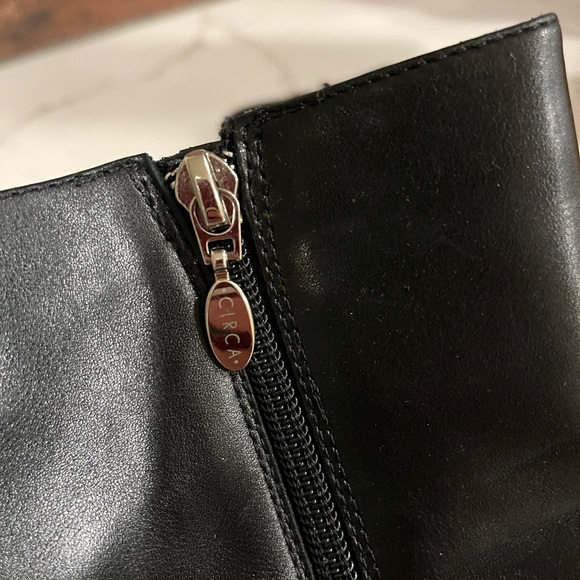 Black Leather Boots - Picture 8 of 9